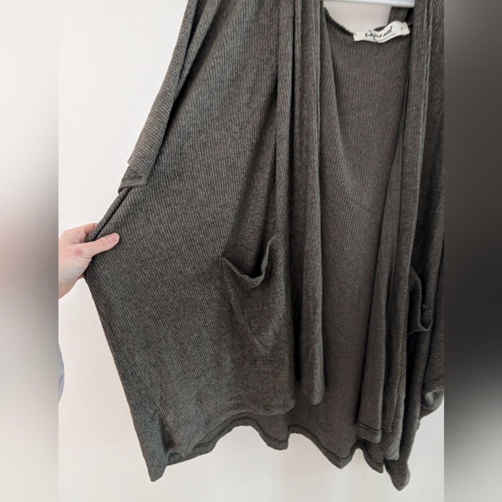 Three Bird Nest Charcoal Ribbed Cardigan - Picture 2 of 5